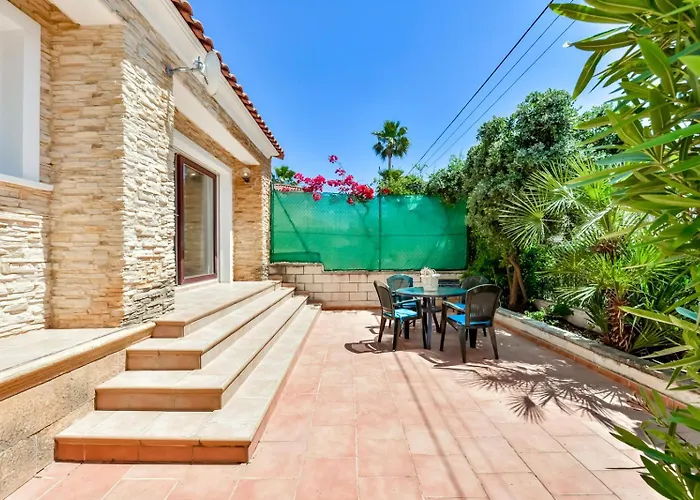 Holiday home Villas Guzman - Chirla *